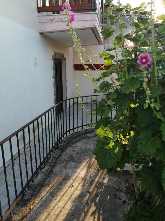 Xaroula Apartments Иерисос Екстериор снимка