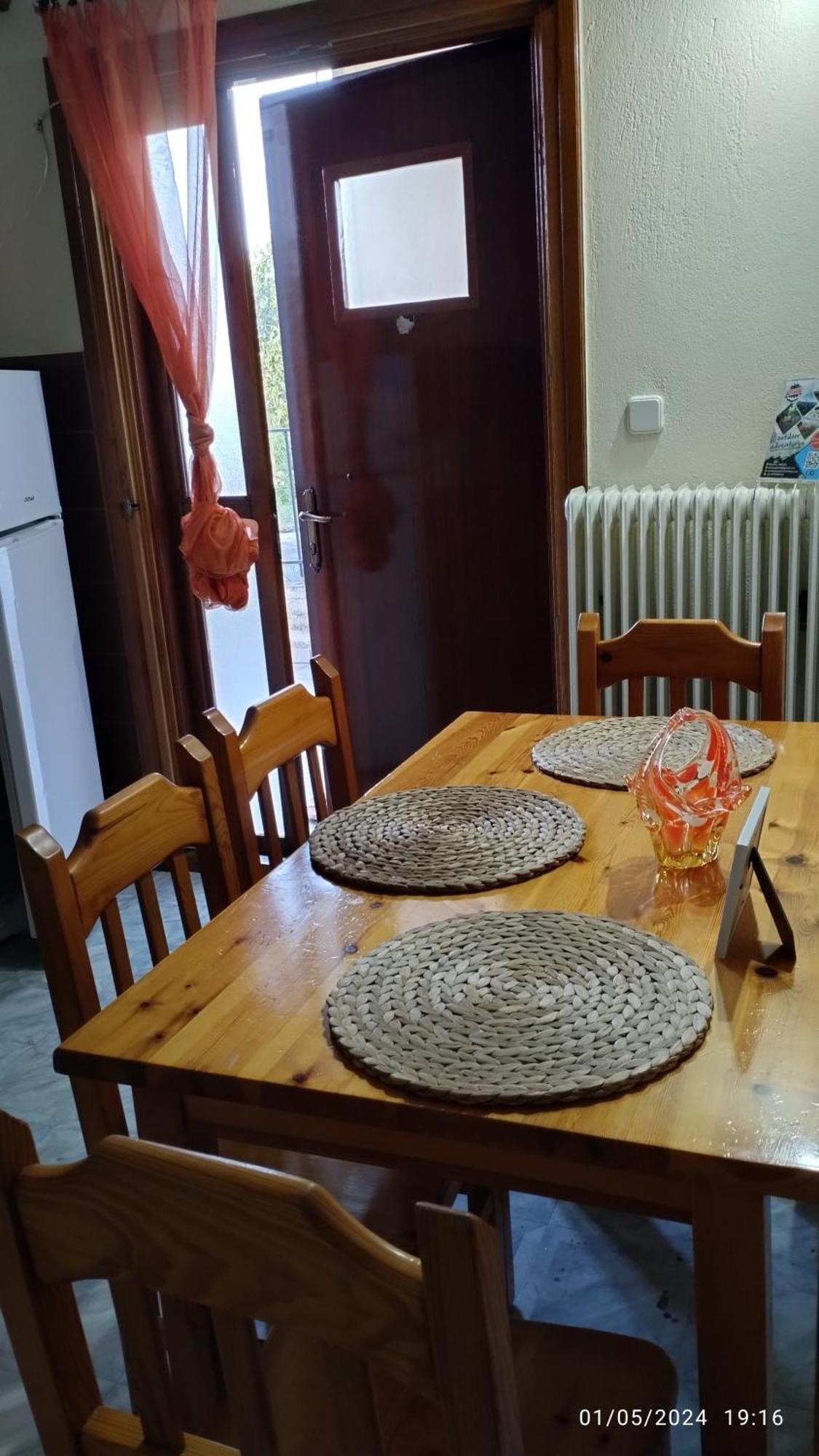 Xaroula Apartments Иерисос Екстериор снимка